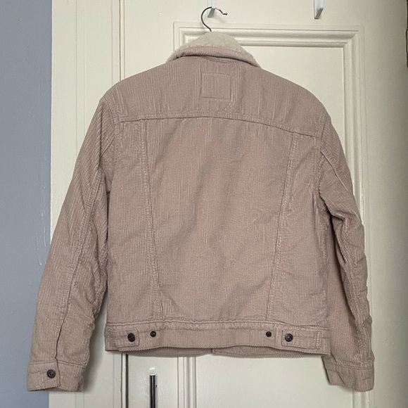 Levi’s Women’s Sherpa Lined Corduroy Jacket, XS - Picture 3 of 4